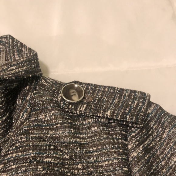 Kenneth Cole size medium metallic trench coat w adjustable belt large buttons - Picture 8 of 13